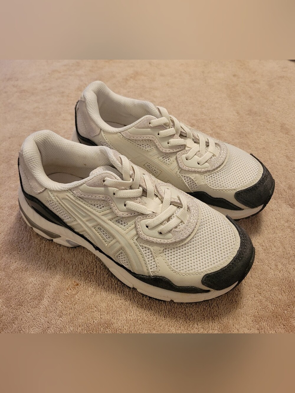 NWOT Asics Gel Boys Sneakers